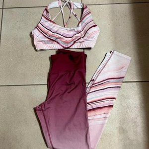 Geode Leggings and strappy sports bra set, size Small